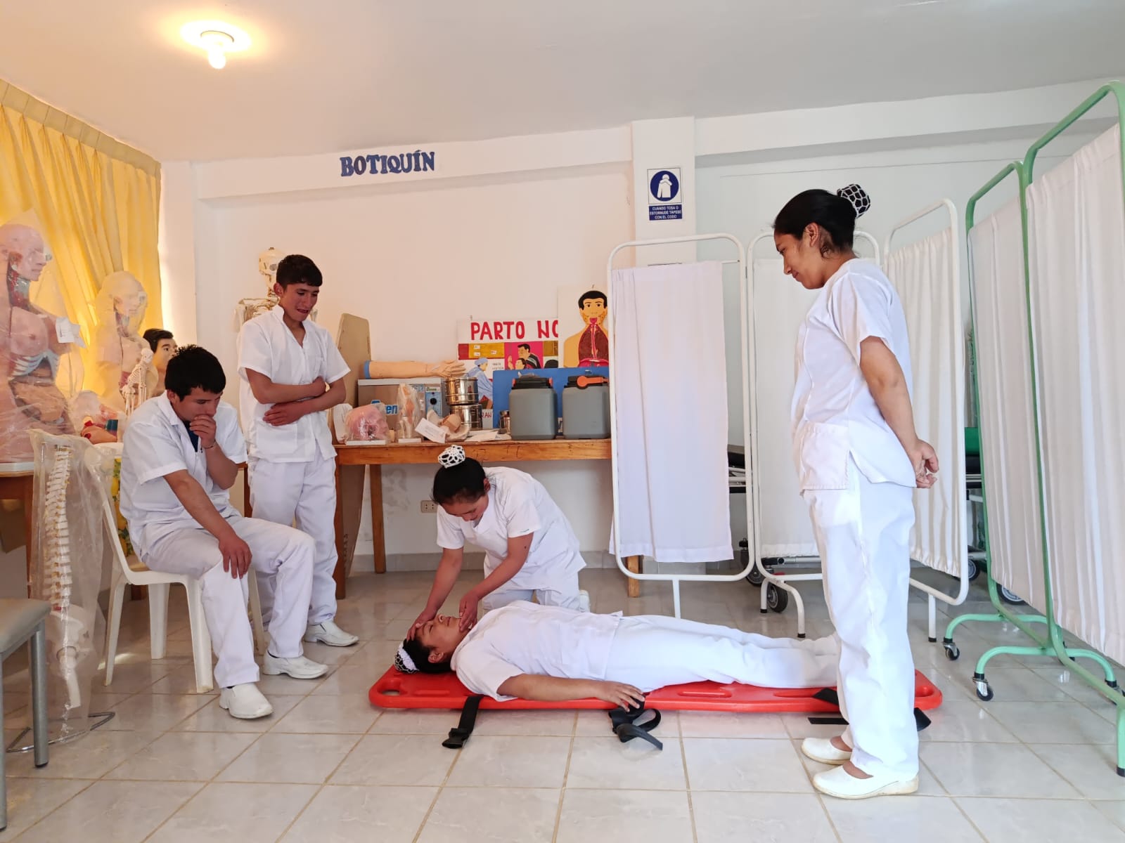 PRIMEROS AUXILIOS